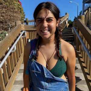 Meet your Posher, Tessa